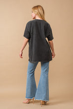 Load image into Gallery viewer, Rodeo Cowgirls Chained Tee